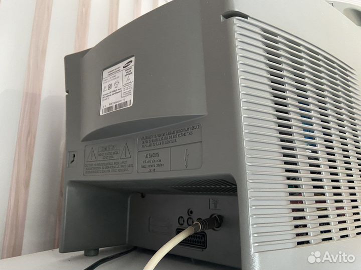 Телевизор samsung cs-15k8mjq