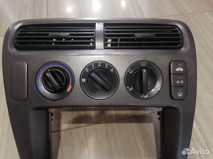 Блок управления печкой Honda