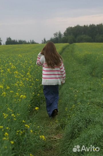 Вязаный свитер