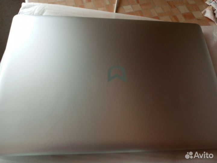 Ноутбук новый