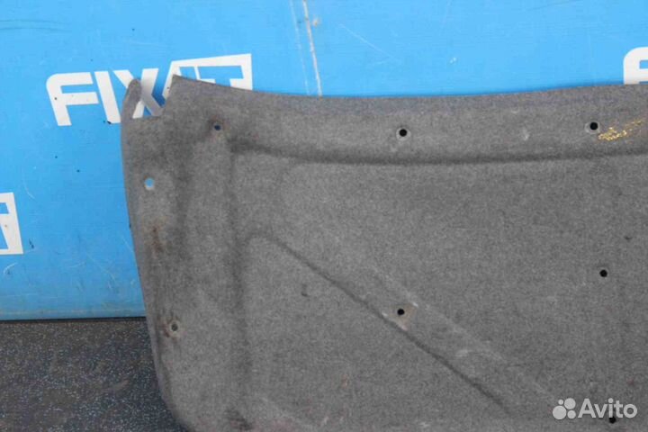 Обшивка крышки багажника Mitsubishi Diamant (Митсу