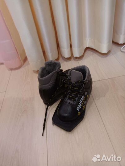 Лыжные ботинки детские 30