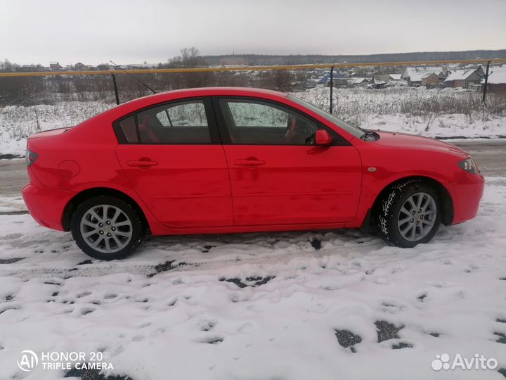 Mazda 3 1.6 МТ, 2008, 126 000 км