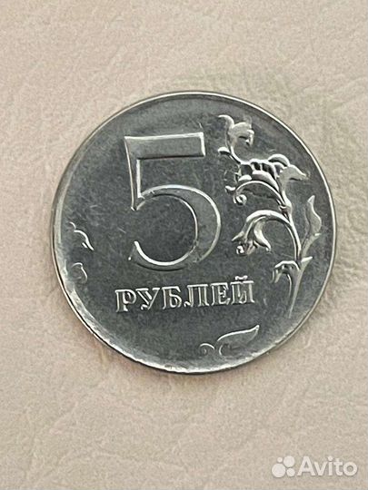 Монета заводским браком