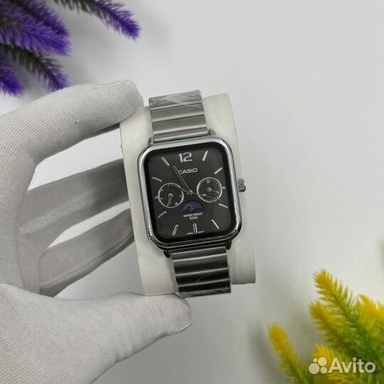 Наручные часы Casio