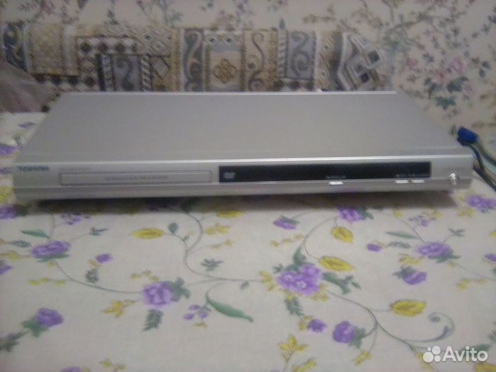 DVD плеер toshiba