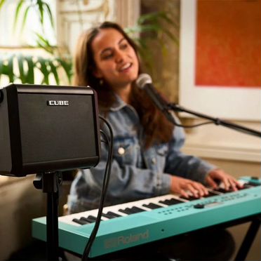 Roland Cube street mini