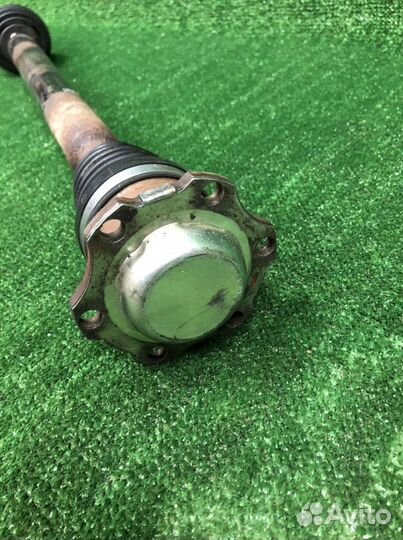 Привод правый АКПП Skoda Octavia Tour