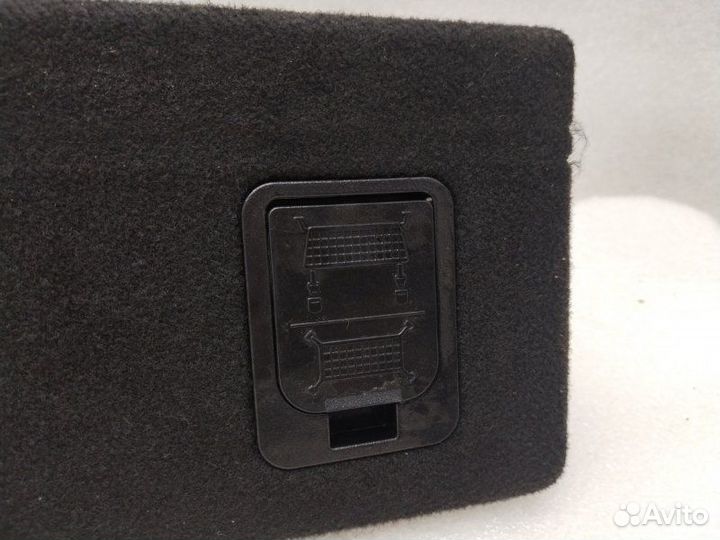 Наполнитель багажного отсека (ящик для