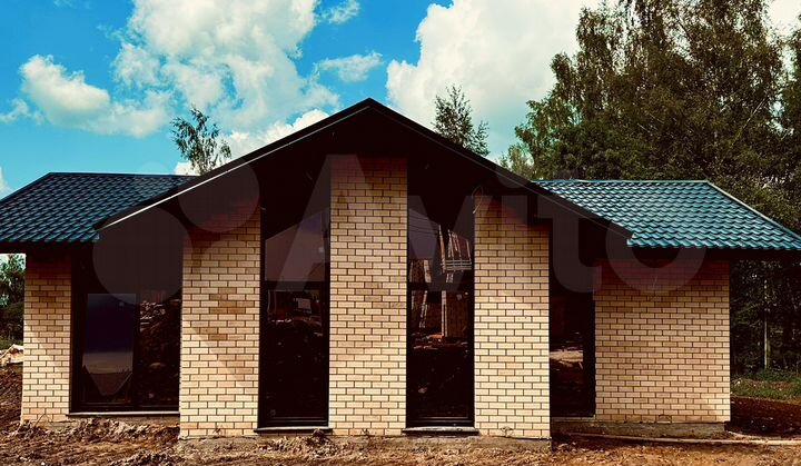 Дом 82 м² на участке 5 сот.