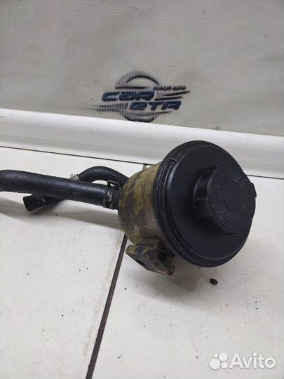 Бачок гидроусилителя руля Nissan Primera 3 1.6