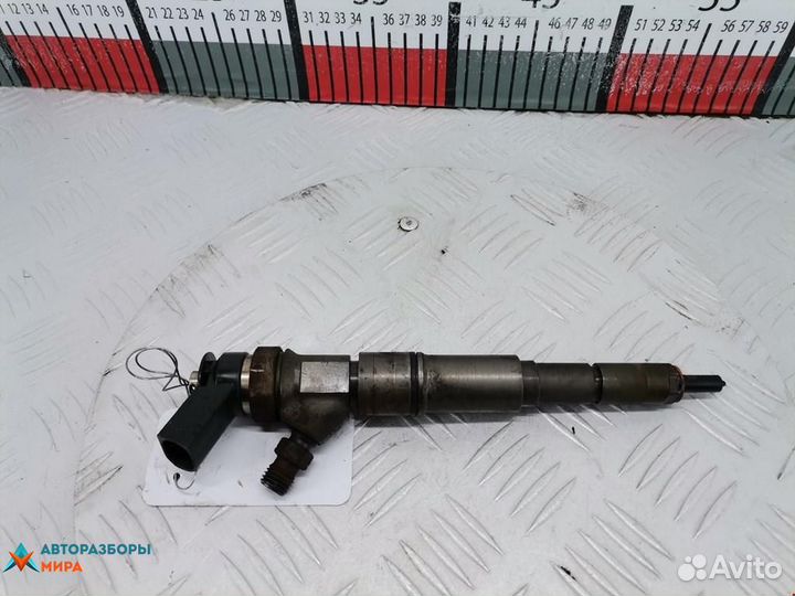 Форсунка BMW 3 E46 рест. 2005 13537789661