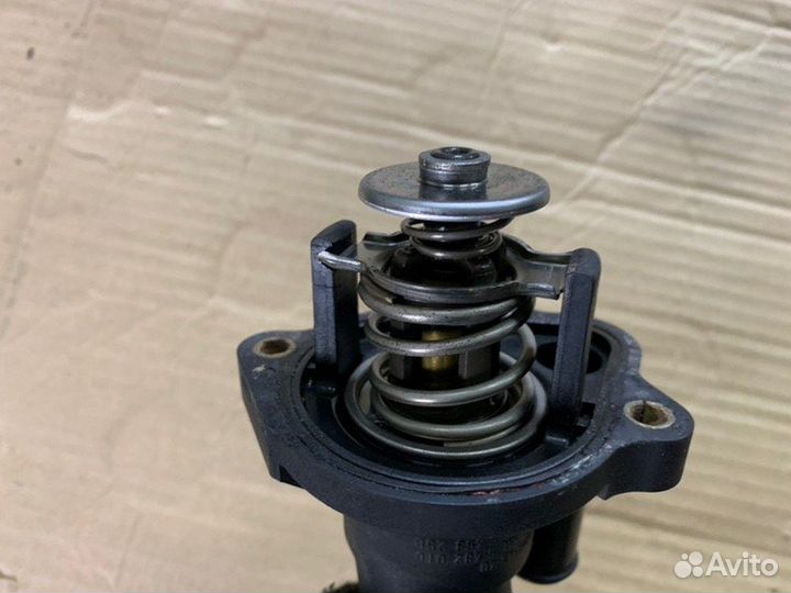 Термостат Ford Focus 2 хэтчбек 1.8 qqdb 2007