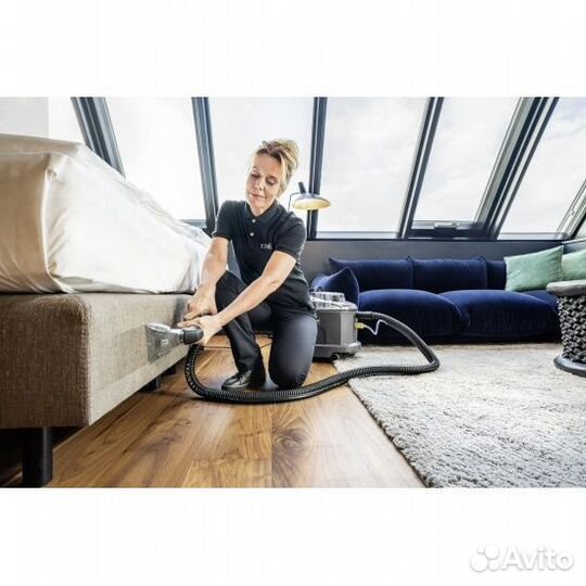 Моющий пылесос karcher puzzi 10/1 Аренда