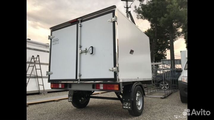 Прицеп новый