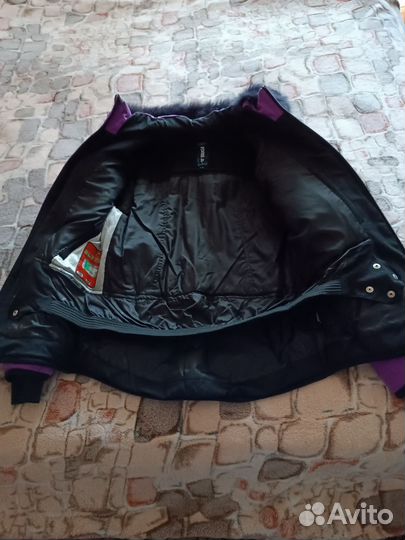 Горнолыжная куртка женская