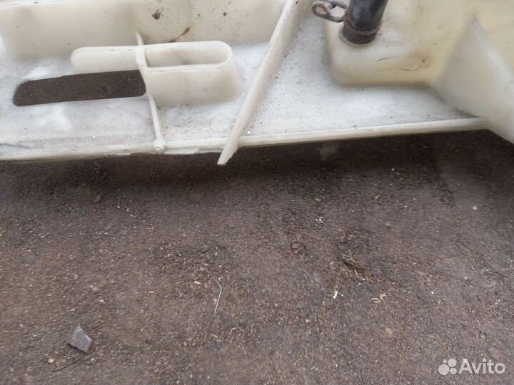 Дифузор Toyota avensis 250 1.8