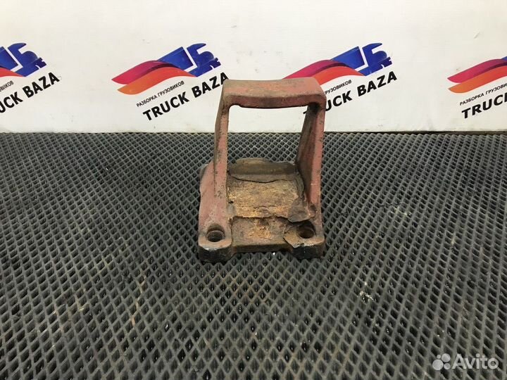 9114520616 Кронштейн крепления рессоры задней прав