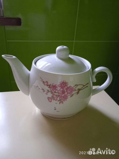 Сахарница, заварочный чайник