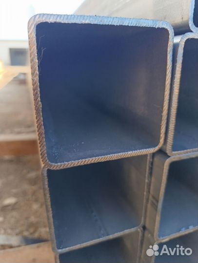 Профильная труба 100х100х3