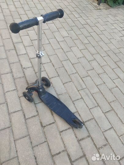 Продам самокат детский
