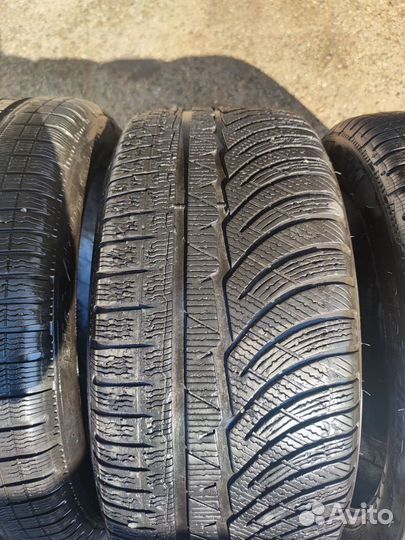 Michelin Pilot Alpin PA4 245/45 R18 100V