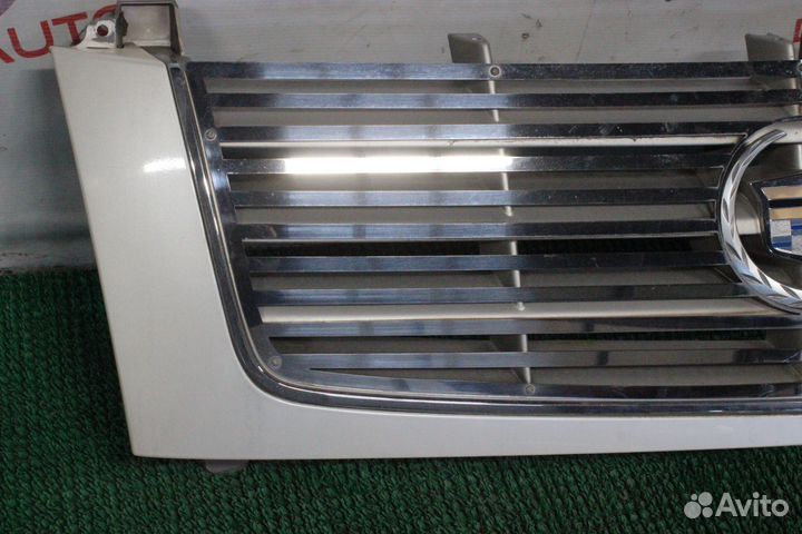 Решетка радиатора Cadillac Escalade GMT800