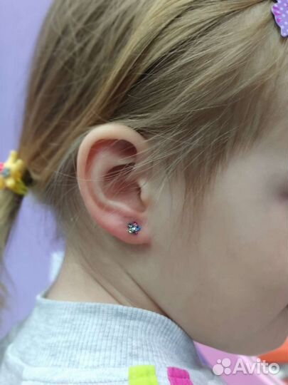 Прокол ушей