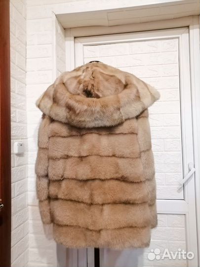 Шуба норковая с капюшоном поперечка 52