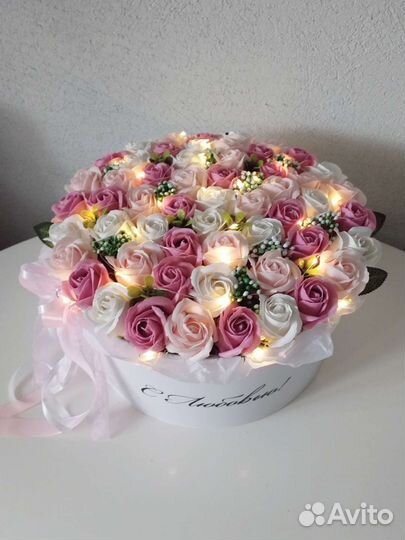 Букеты из 101 розы из мыла