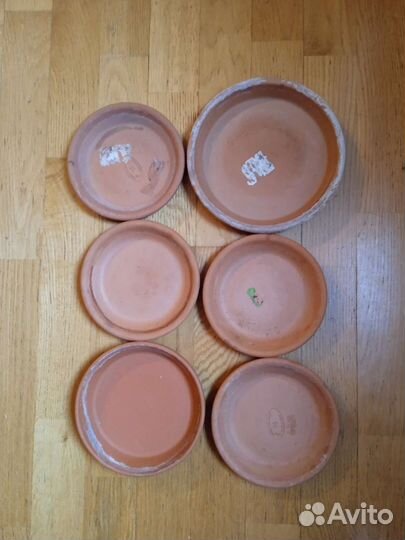 Горшок керамический для растений. Поддоны