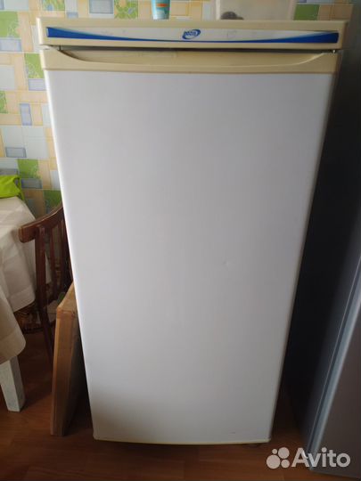 Продам холодильник рабочий