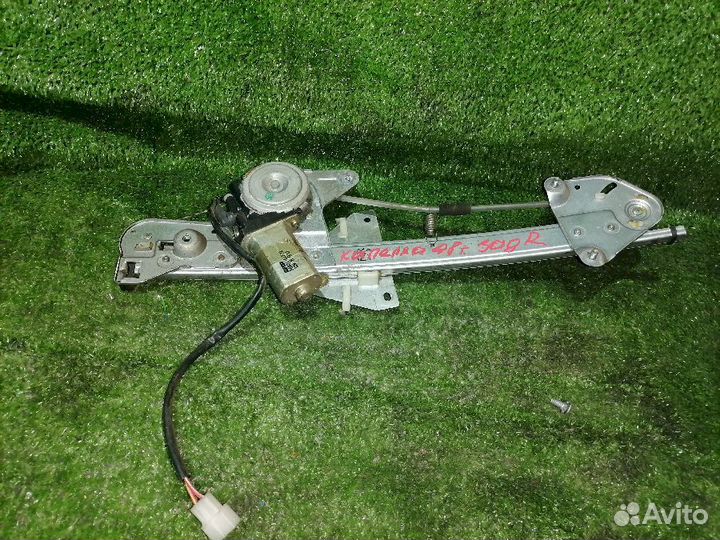 Стеклоподемник задний правый mazda Capella GF8P