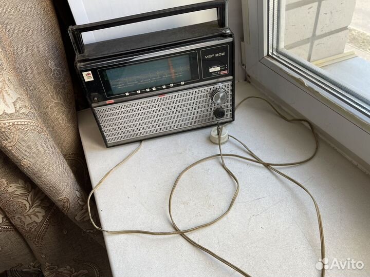 Радиоприемник СССР vef 202