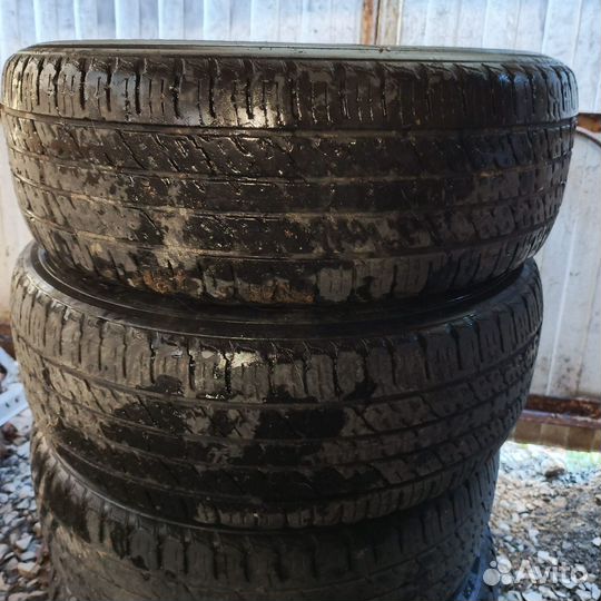 Kumho Crugen Premium KL33 215/65 R16