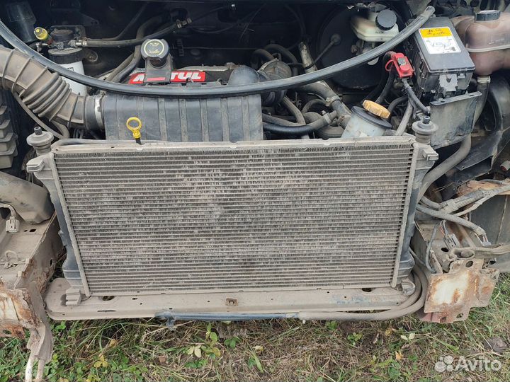 Форд Транзит радиатор охлаждения