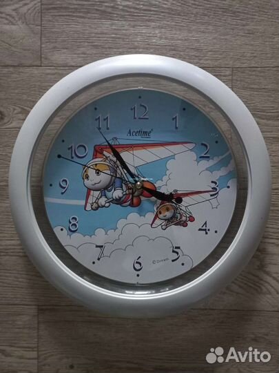 Часы настенные