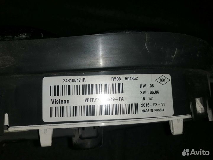 Панель приборов Рено Логан Сандеро