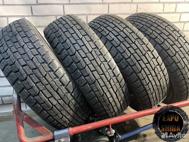Goodyear Ice Navi Zea 205/60 R16 92Q
