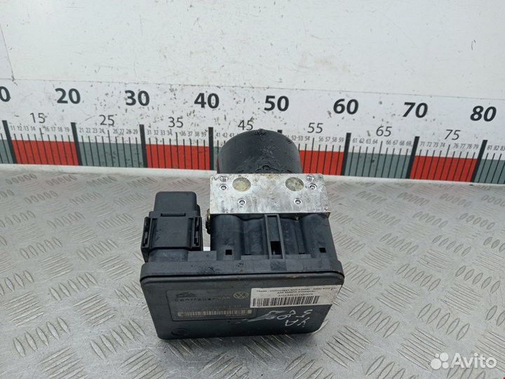 Блок ABS для Volkswagen Golf 4 1J0698517A