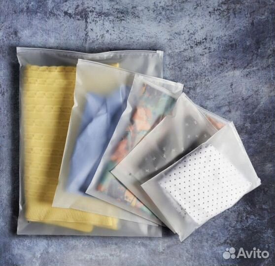 Пакеты упаковочные матовые с отверстием