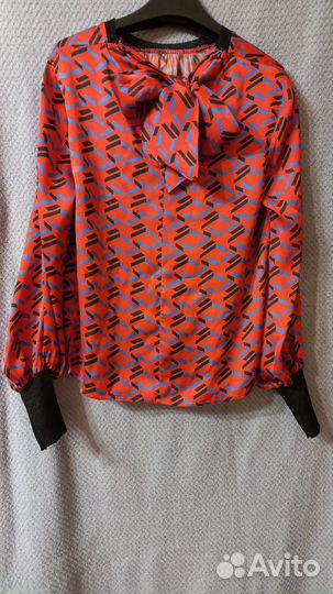 Блузка женская нарядная, 44 размер