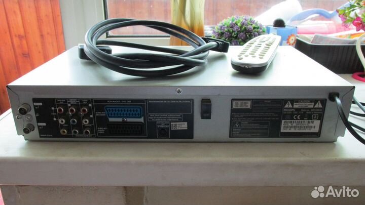 Philips DVP3100V DVD/VCR player