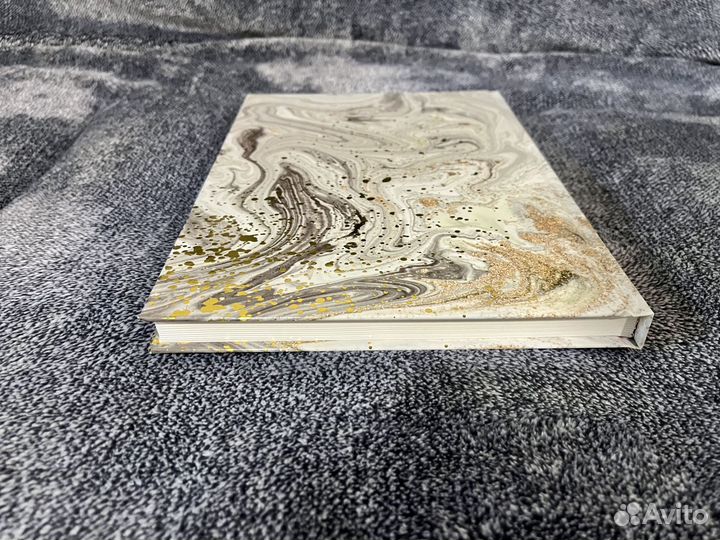 Скетчбук 20*28 см