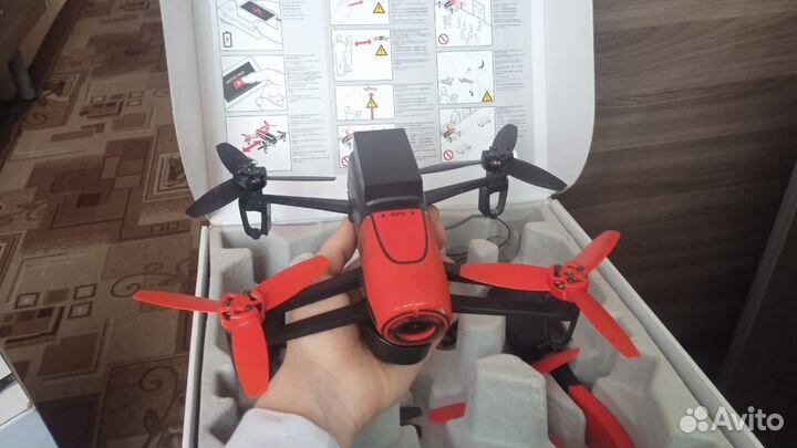 Квадрокоптер Parrot Bebop drone