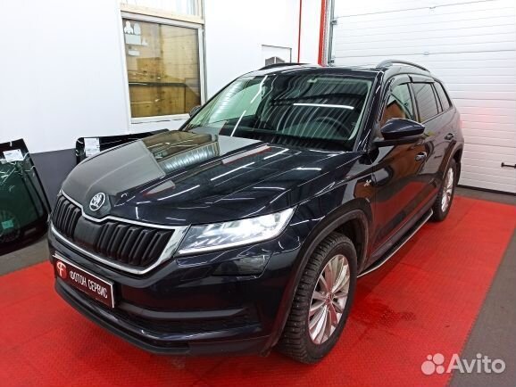 Лобовое стекло Skoda Octavia a8 обогрев камера