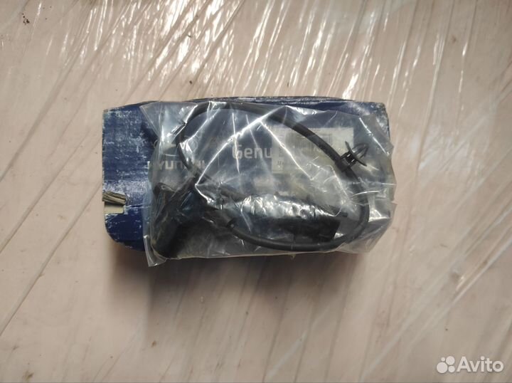 Датчик положения коленвала Hyundai / Kia