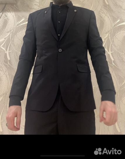Мужской костюм