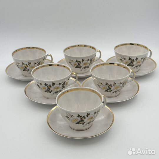 Набор из шести чайных пар 