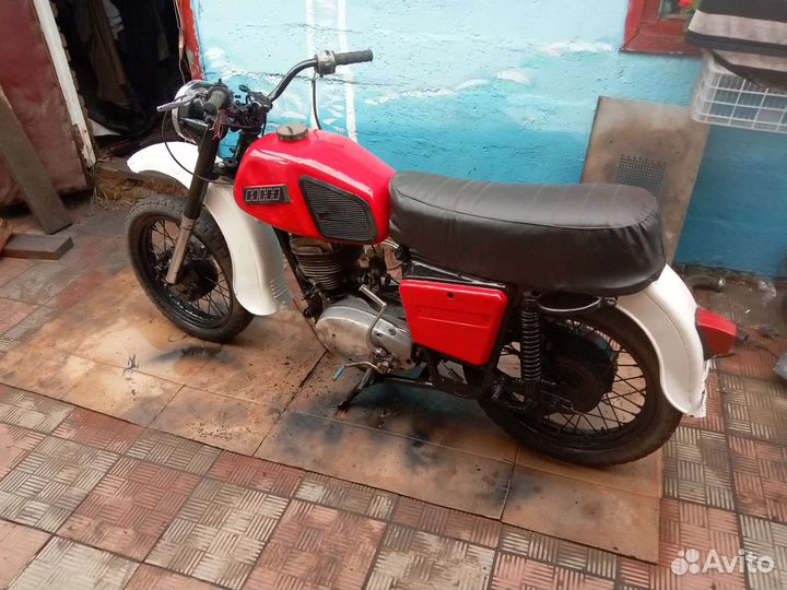 Иж планета 4